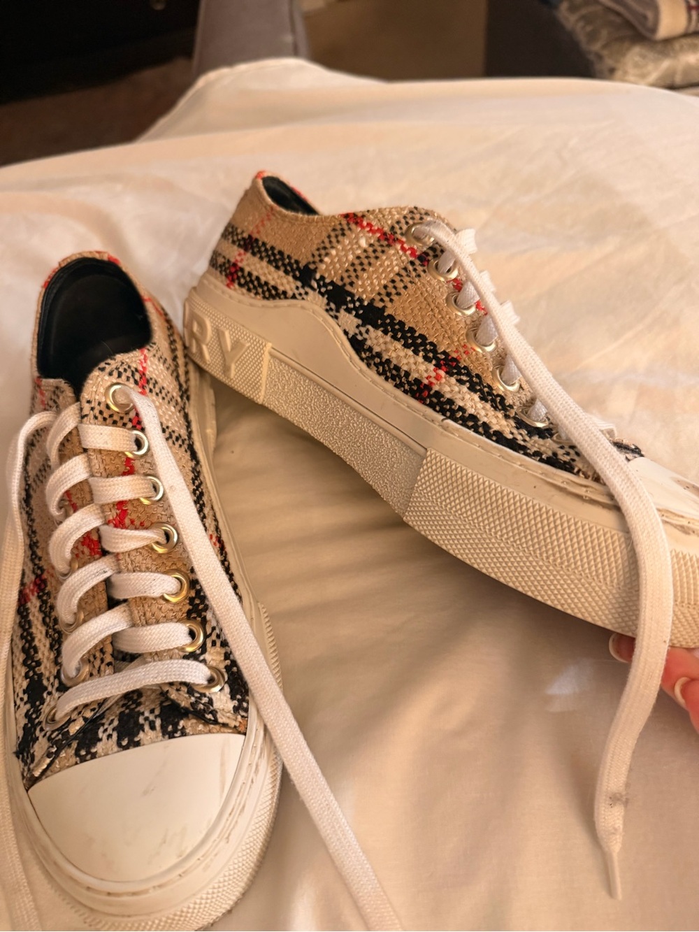 Burberry Plaid Lace-Up Sneakers | EU 39 | Beige Multi Check - Picture 5 of 6